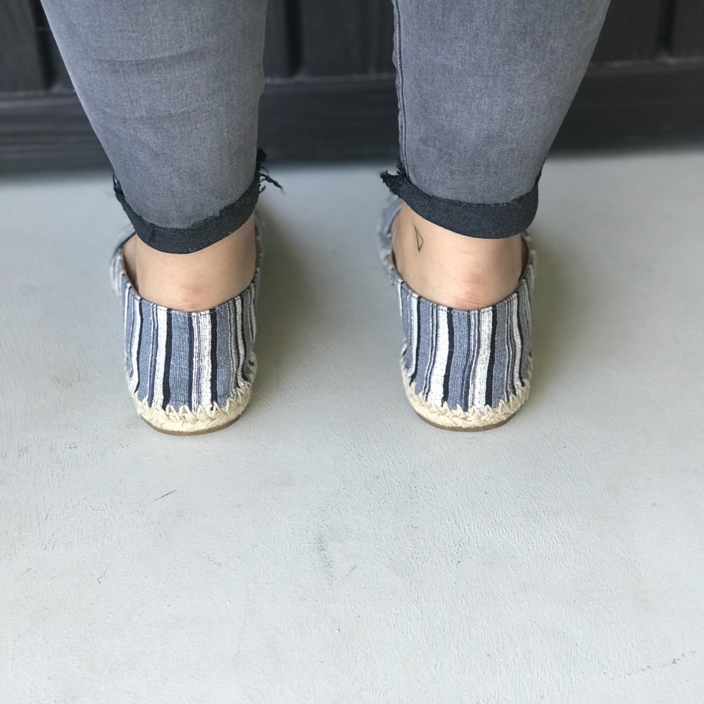 Nautical Stripped Pointy Toe Espadrille Loafer - Picture 7 of 7